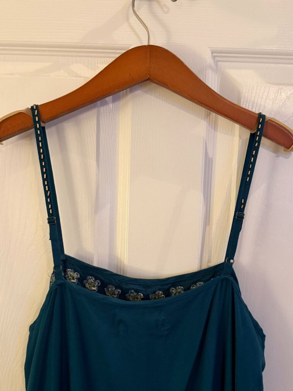 Anthropologie Medium Beaded Embroidered Flowy Teal Tank Top - Picture 11 of 12